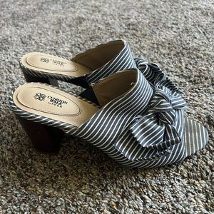 Avon cushion walk heels